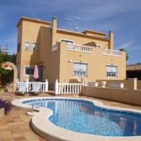 House in Spain, Comunitat Valenciana, Alicante, 225 sq.m.