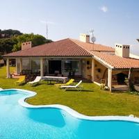 Вилла в Испании, Каталония, Багур, 350 кв.м.