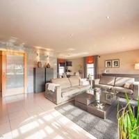 Вилла в центре города в Испании, Каталония, Багур, 463 кв.м.