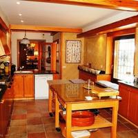 House in Spain, Catalunya, Girona, 565 sq.m.