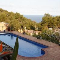 Villa in Spain, Catalunya, Girona, 900 sq.m.