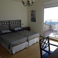 Villa in Spain, Catalunya, Girona, 900 sq.m.