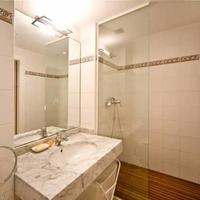 Пентхаус на второй линии моря/озера в Испании, Каталония, Багур, 133 кв.м.