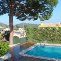 Villa in Spain, Catalunya, Girona, 280 sq.m.