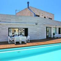 House in Spain, Catalunya, Girona, 354 sq.m.