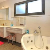 House in Spain, Catalunya, Girona, 354 sq.m.