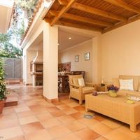 Villa in Spain, Catalunya, Barcelona, 437 sq.m.