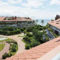 Apartment at the first line of the sea / lake in Spain, Catalunya, Begur, 140 sq.m.