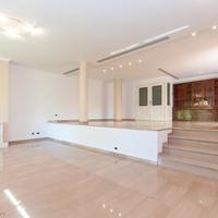 Таунхаус в Испании, Каталония, 613 кв.м.