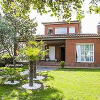 House in the city center in Spain, Catalunya, Begur, 405 sq.m.