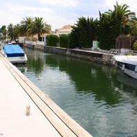 Villa in Spain, Catalunya, Girona, 214 sq.m.