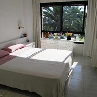 House at the first line of the sea / lake in Spain, Catalunya, Girona, 500 sq.m.