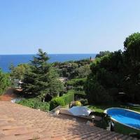 Дом в Испании, Каталония, Жирона, 300 кв.м.