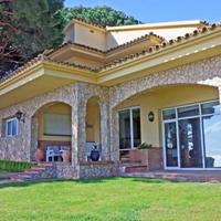 Villa in Spain, Catalunya, Girona, 537 sq.m.