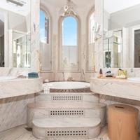 House in Spain, Catalunya, Barcelona, 1150 sq.m.