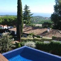 Дом в Испании, Каталония, Багур, 450 кв.м.