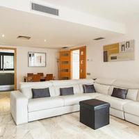 Дом в Испании, Каталония, Багур, 450 кв.м.