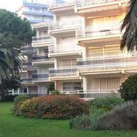 Квартира на первой линии моря/озера в Испании, Каталония, Багур, 85 кв.м.