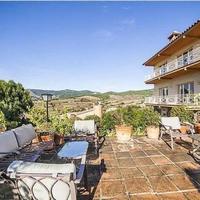 Дом в Испании, Каталония, Багур, 450 кв.м.