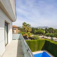 Дом в Испании, Каталония, Багур, 450 кв.м.