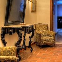 Дом в центре города в Испании, Каталония, Багур, 1000 кв.м.