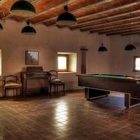 Дом в центре города в Испании, Каталония, Багур, 1000 кв.м.