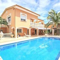 Дом в Испании, Каталония, Жирона, 319 кв.м.