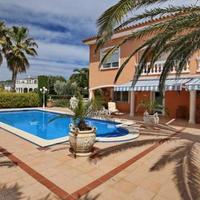 Дом в Испании, Каталония, Жирона, 319 кв.м.