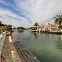 Дом в Испании, Каталония, Жирона, 319 кв.м.