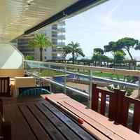 Flat at the first line of the sea / lake in Spain, Catalunya, Girona, 85 sq.m.