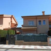 Townhouse in Spain, Catalunya, Girona, 190 sq.m.