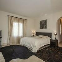 Villa in Spain, Andalucia, 356 sq.m.