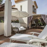 Villa in Spain, Andalucia, 356 sq.m.