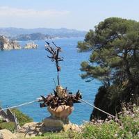 House at the first line of the sea / lake in Spain, Catalunya, Girona, 600 sq.m.