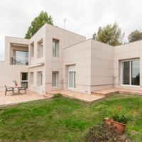 Villa in Spain, Catalunya, Barcelona, 438 sq.m.