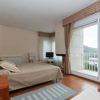 Villa in Spain, Catalunya, Barcelona, 438 sq.m.