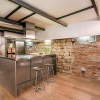 Апартаменты в центре города в Испании, Каталония, Барселона, 98 кв.м.