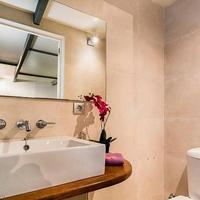 Апартаменты в центре города в Испании, Каталония, Барселона, 98 кв.м.