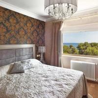 House in Spain, Catalunya, Girona, 300 sq.m.