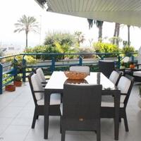 Квартира на первой линии моря/озера в Испании, Каталония, Багур, 150 кв.м.