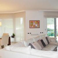 Квартира на первой линии моря/озера в Испании, Каталония, Багур, 150 кв.м.