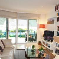 Квартира на первой линии моря/озера в Испании, Каталония, Багур, 150 кв.м.