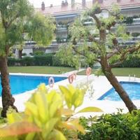 Квартира на первой линии моря/озера в Испании, Каталония, Багур, 150 кв.м.