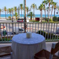 Квартира на первой линии моря/озера в Испании, Каталония, Багур, 80 кв.м.