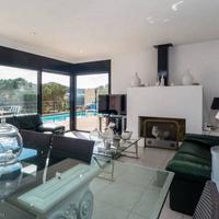 House in Spain, Catalunya, Girona, 216 sq.m.