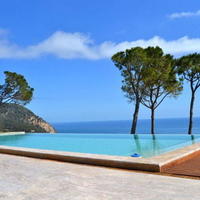 House in Spain, Catalunya, Girona, 546 sq.m.