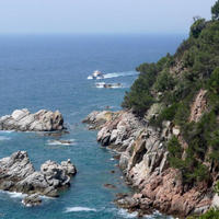 Дом на первой линии моря/озера в Испании, Каталония, Жирона, 420 кв.м.