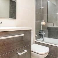 Apartment at the second line of the sea / lake in Spain, Catalunya, Girona, 149 sq.m.