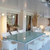 Квартира на первой линии моря/озера в Испании, Каталония, Багур, 140 кв.м.