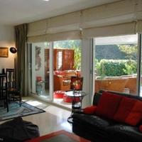 Квартира на первой линии моря/озера в Испании, Каталония, Багур, 140 кв.м.